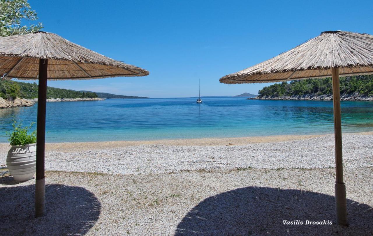 Eleon Suites New Isomata Buitenkant foto